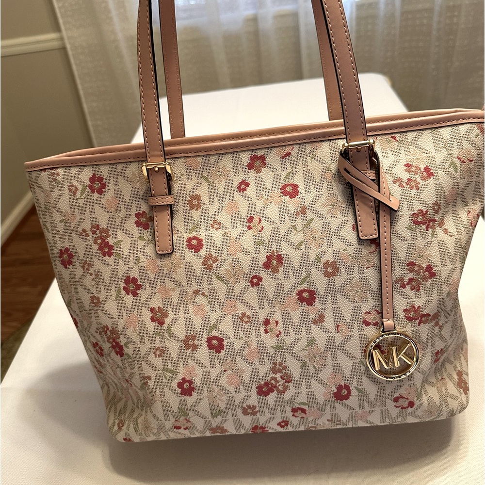 Michael Kors Tote